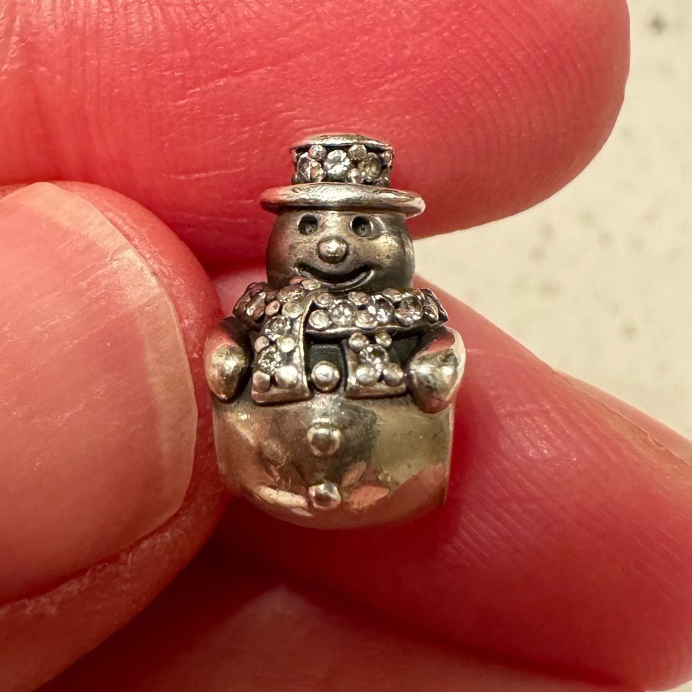 Pandora snowman charm